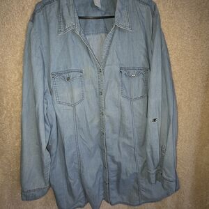 Liz & Me Light Blue Button Down Shirt